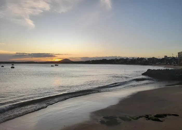Jabuticaba Sabara - Frente Ao Mar Na Praia De Meaipe, Guarapari
